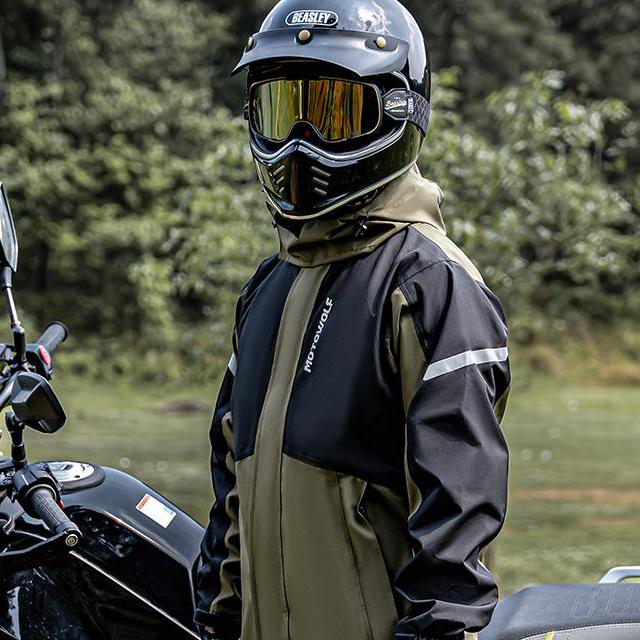 Deshi Biker