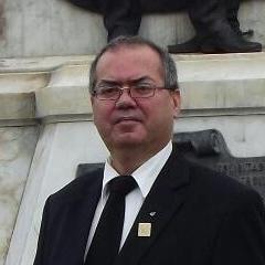 Ricardo  M&eacute;ndez